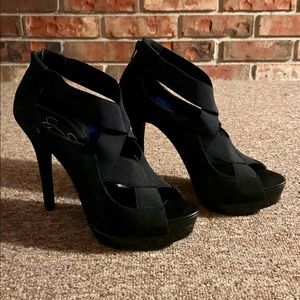 Size 10 black heels